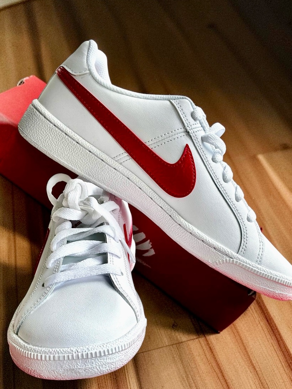 Nike Court Royale size 6.5 in women’s. Brand new with box.